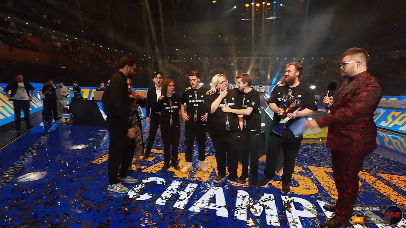 GALA Kaisa + rookie Ahri 恢复状态并共同取得 21 次击杀 Invictus Gaming 击溃了 Top Esports 并拿回一分